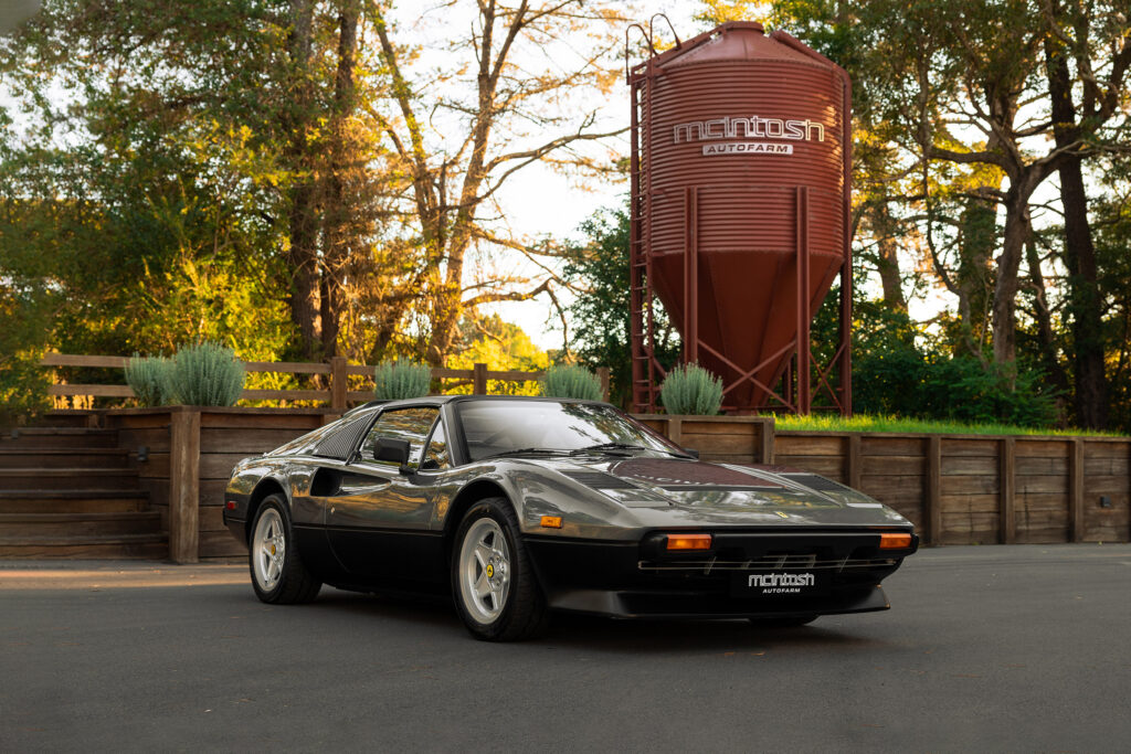 Ferrari 308 GTS Quattrovalvole - McIntosh Autofarm
